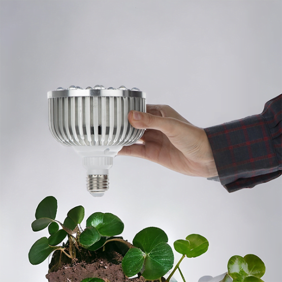 لامپ رشدگل و گیاه مدل ۲۴ وات ~  ۷۲wl لنز دار فول اسپکتروم